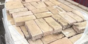 Baksteen gevelsteen (19,5 x 8,5 x 4,5)