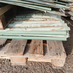 Rechte metalen golfplaat (270 x 85)