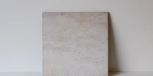 Lot 5 Tegels "Travertino wit" 5,6m² (30 x 30 x 0,9)