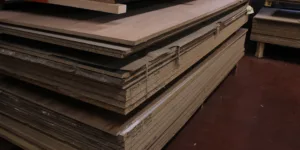 Melamine vezelplaat A-kwaliteit (305cm x 130cm)