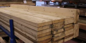 Grenen plank (240 x 19 x 3,6)