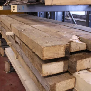 Grenen balk (310 x 17 x 7)