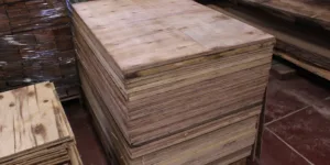 Vuren Multiplex (120 x 79,5 x 2)