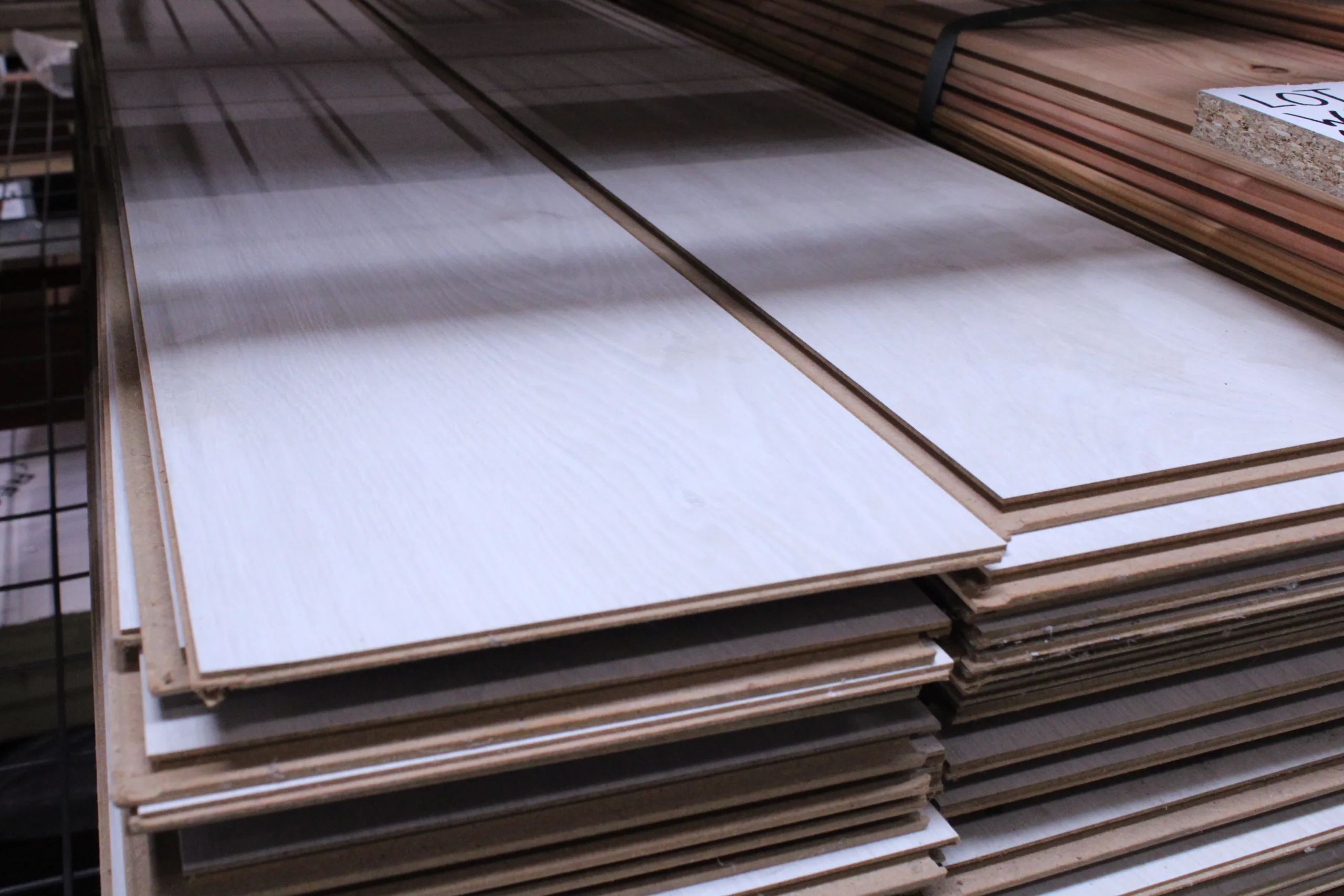 Lot Wit parket -13m²