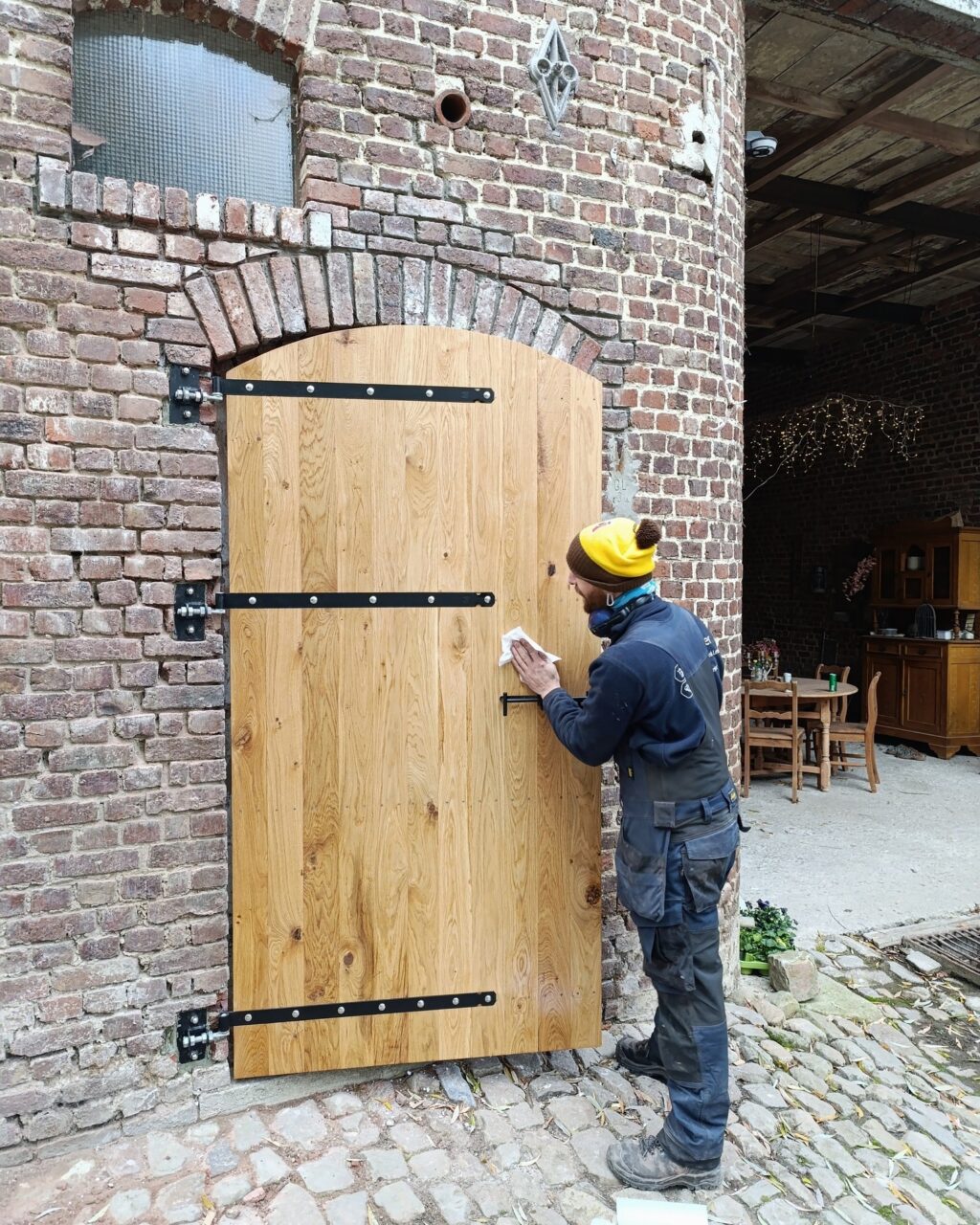 Instagram post from atelier_circuler. This post is in position 2.